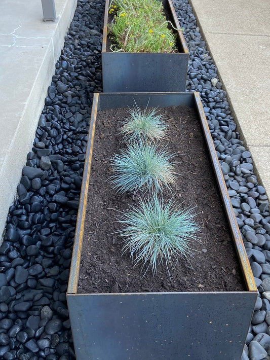 Using Corten Steel Planters With Concrete Patio