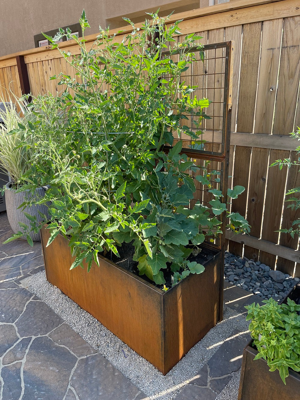 Nice Trellis Trough